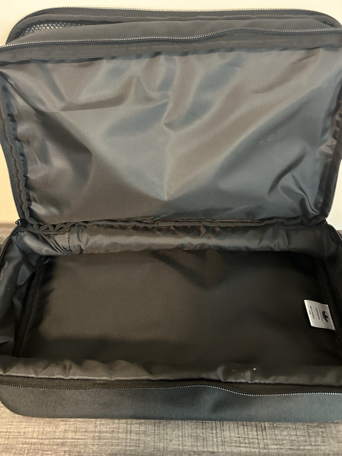 adidas Utility Kicks Shoe Bag Black/White