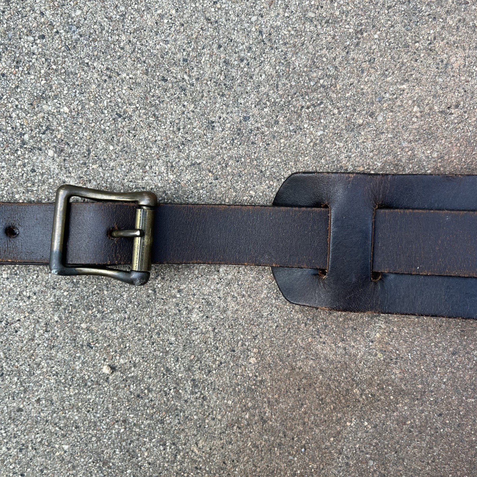 VTG Filson Bridle Leather & Brass Shoulder Strap | Short “Talon Era” Excellent