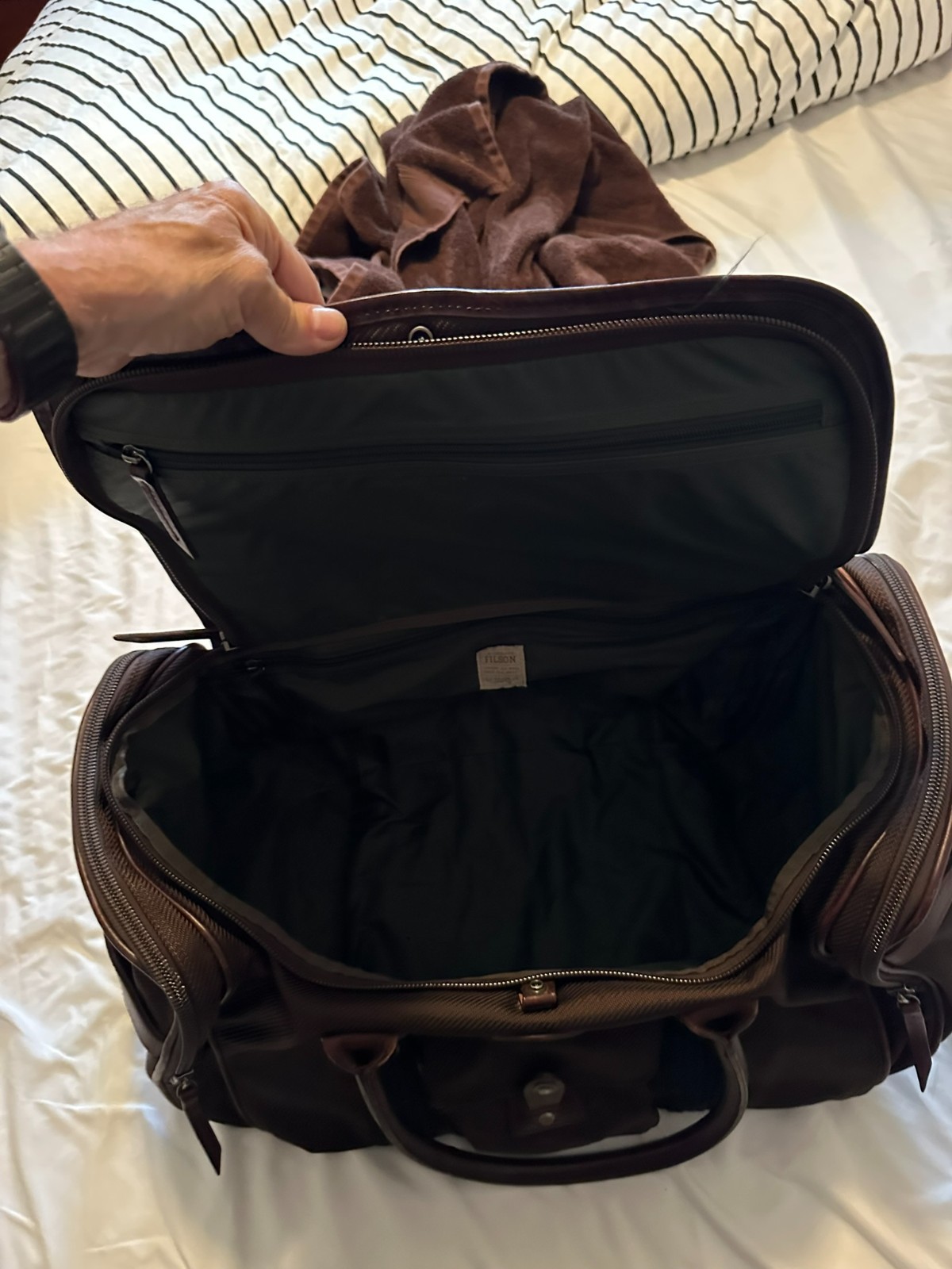 Filson Passage Expedition Small Duffle 73002 Brown Nylon Leather Travel Bag