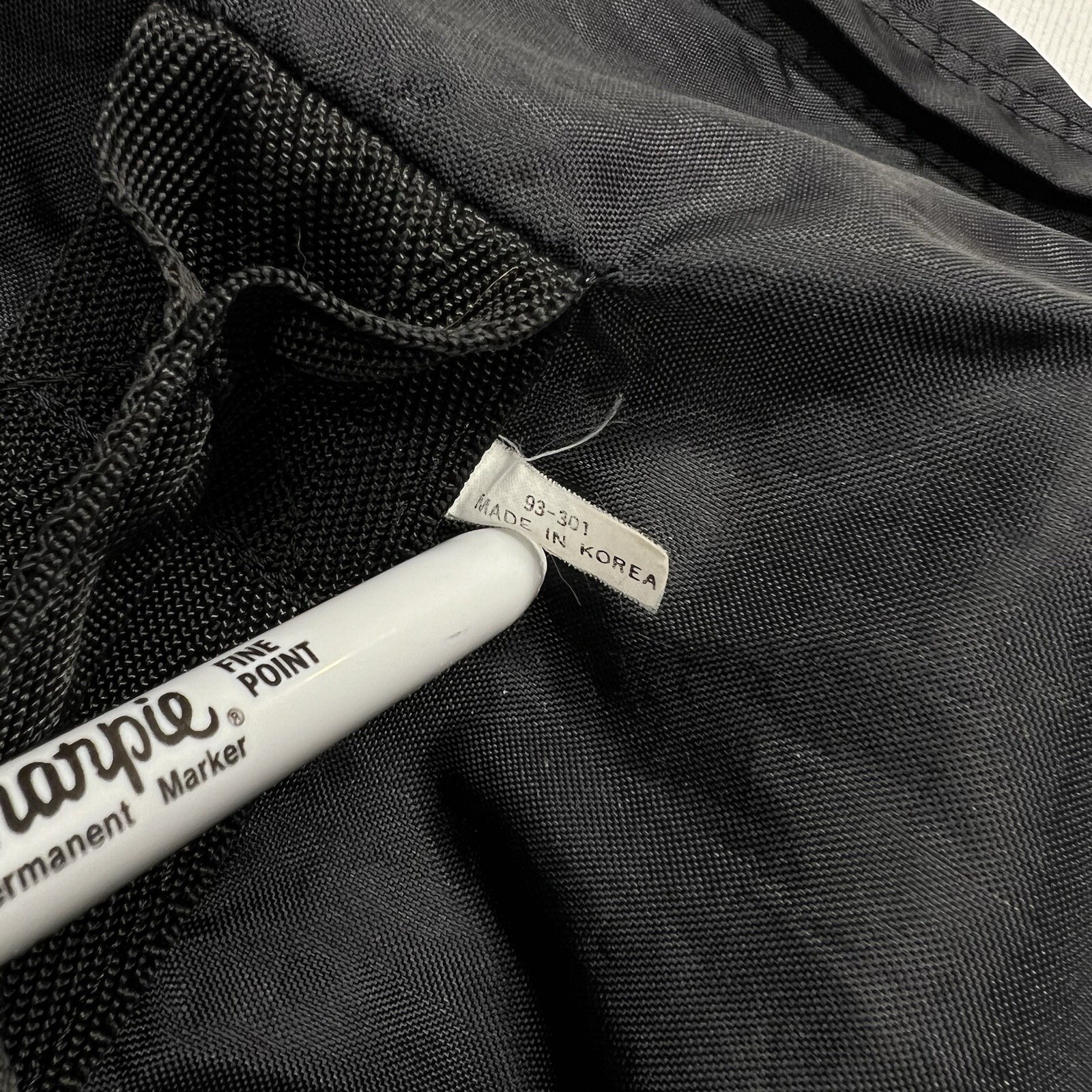 VTG Academy Broadway Bag Black Duffel Nylon Gym Travel Camping Zip Logo Y2K