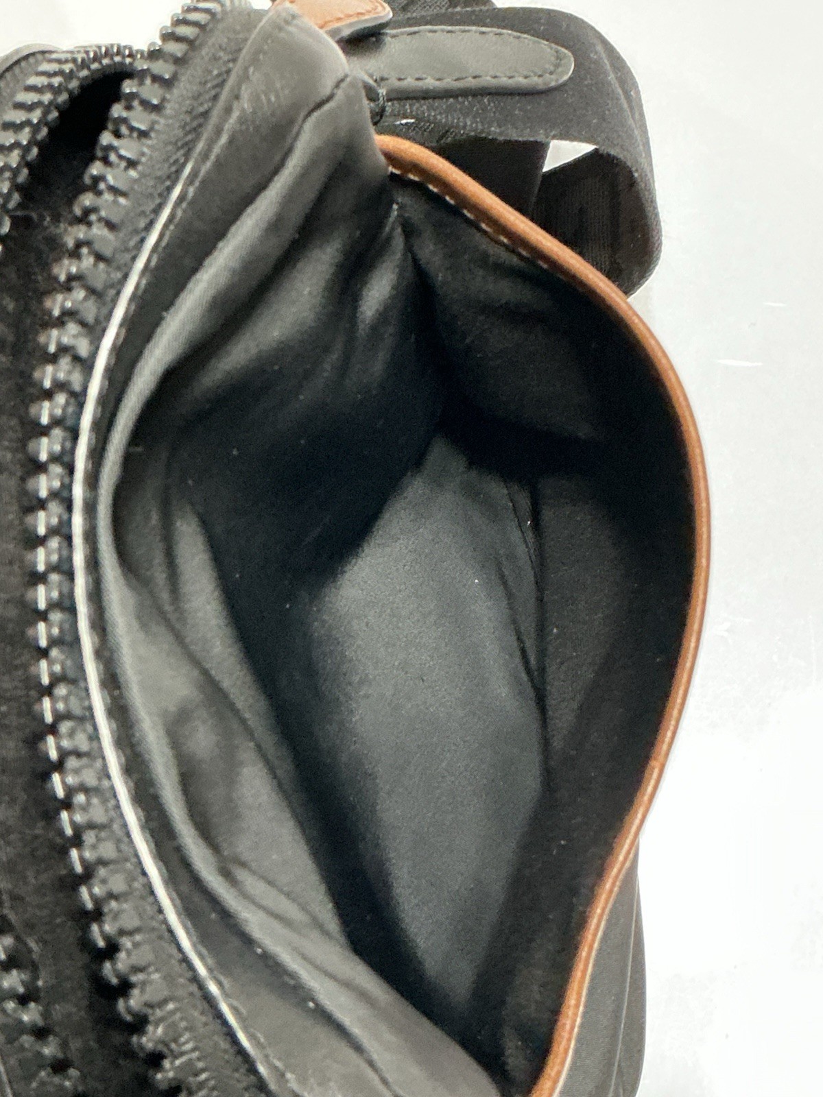 Coach C9836 Men’s Max Crossbody Sling Bag Purse w/Coin Pouch Key Ring Black Logo