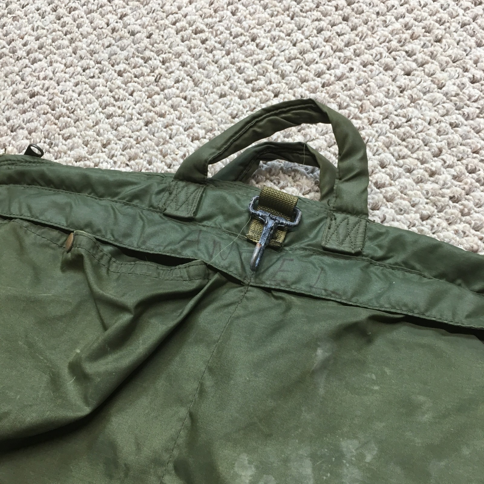 Vintage USGI Tote Bag Mens Extra Large Green Flyers Helmet Army Olive Green 80s