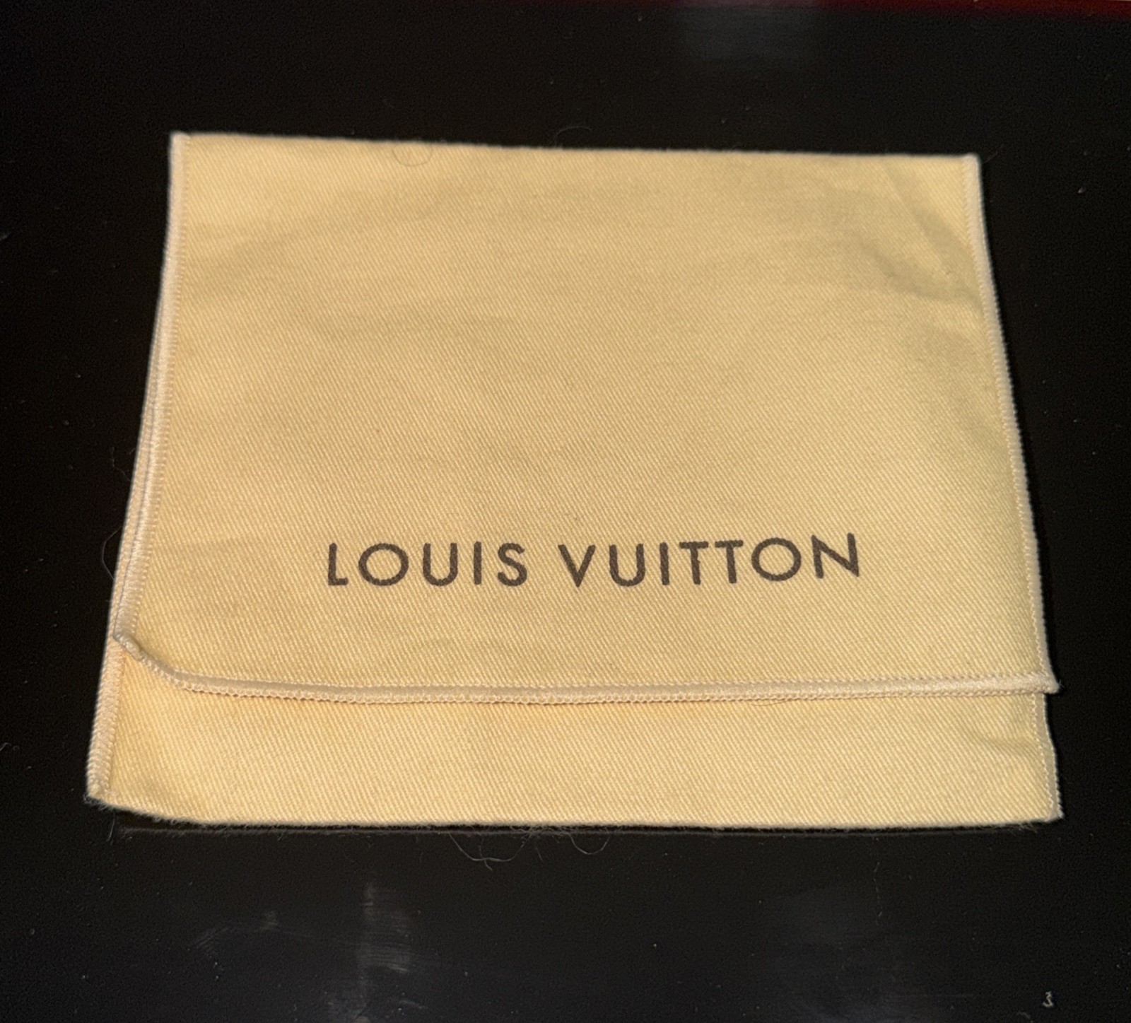 LOUIS VUITTON Older Style DUST BAG 6 X 5 Inches.
