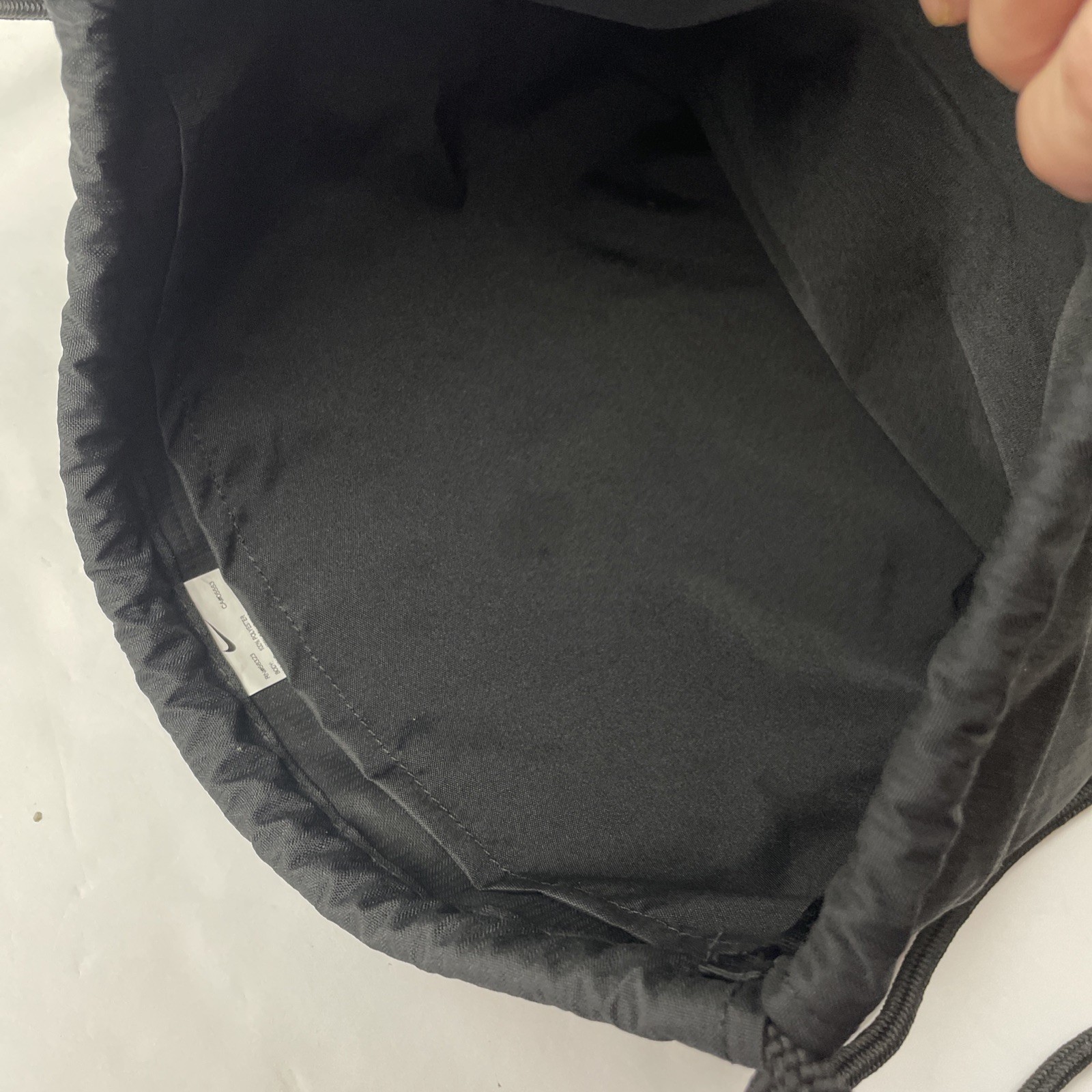 New Nike Brasilia 9.5 Drawstring Training Gym Sack Black 20″x 13″ Canvas Poly