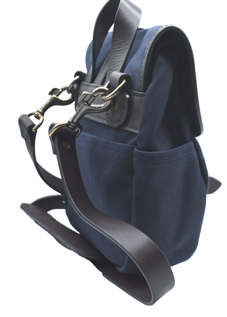 Filson Small Twill Field Bag Messenger Navy Blue