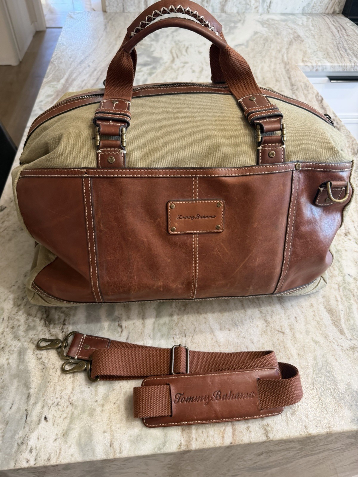 Tommy Bahama Leather Canvas Combo Weekend Duffel Bag Cognac Carry-on