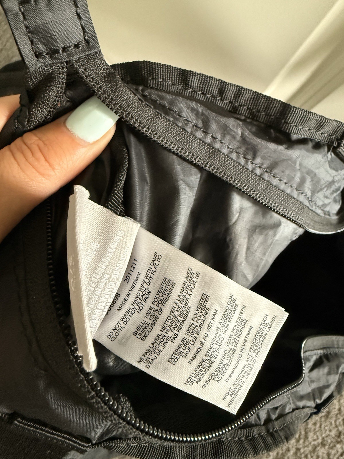 Columbia 18L Black Lightweight Packable Tote Bag Reusable Travel Durable