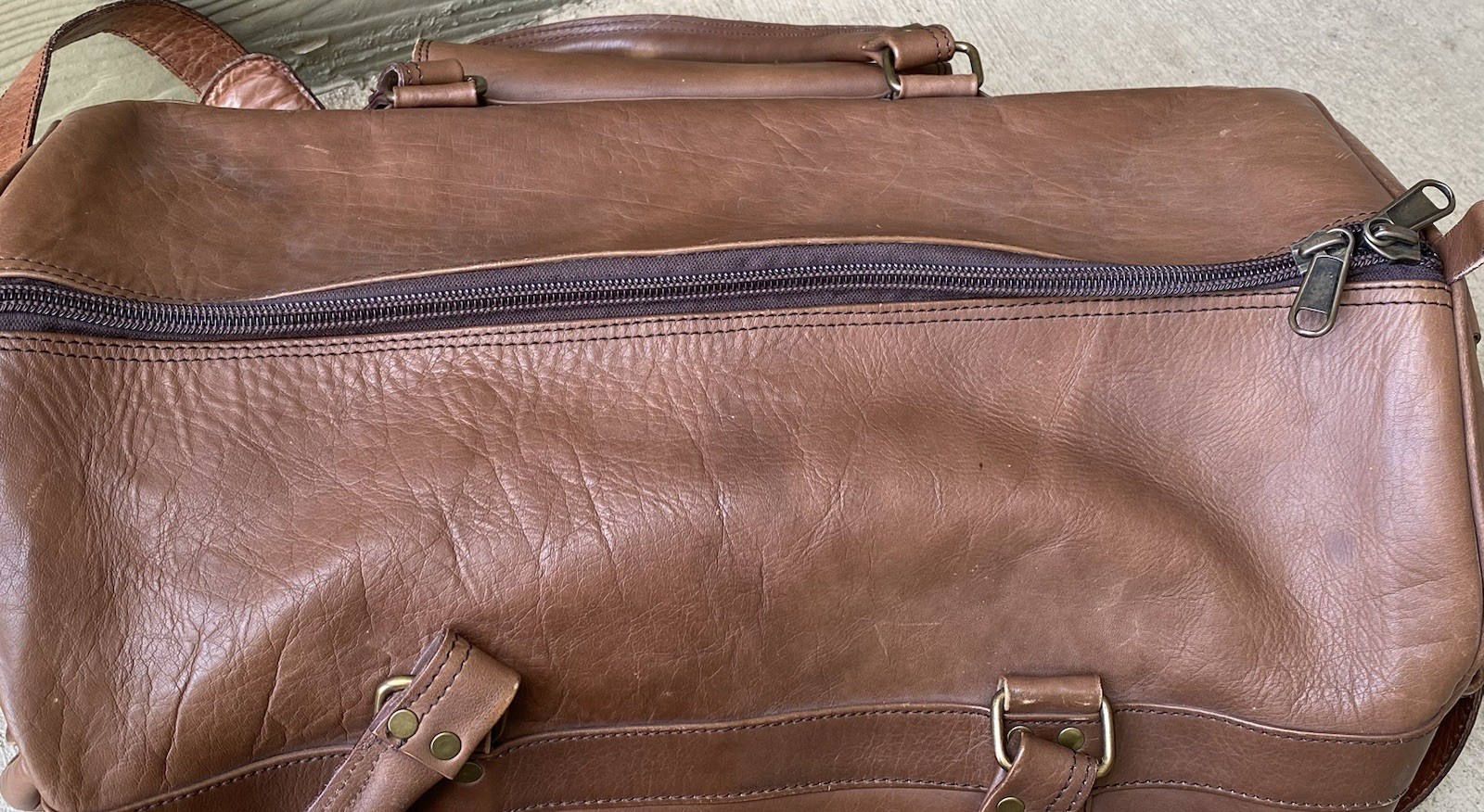 Buffalo Jackson Trading Company – Leather Duffle Bag – Used