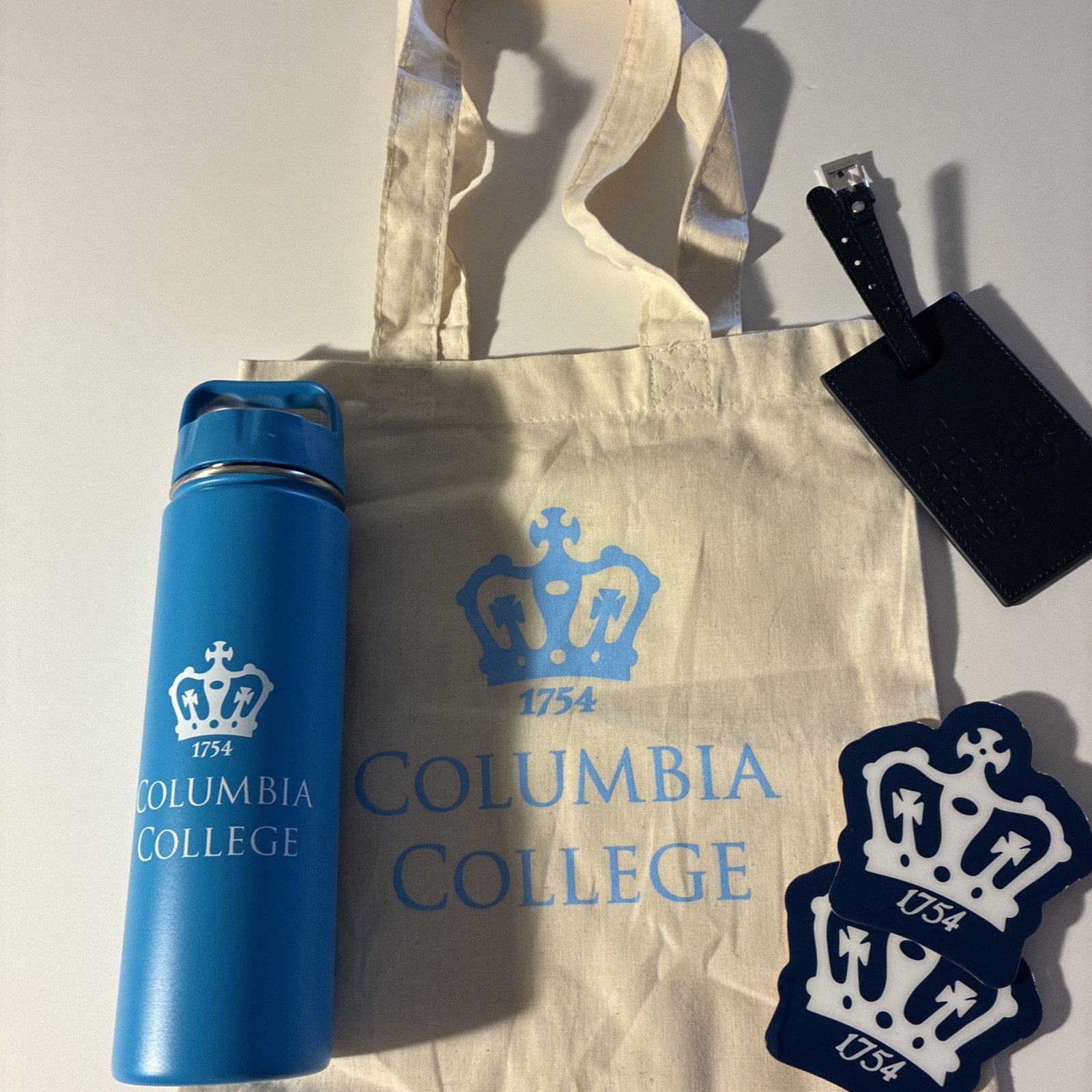 ✅NEW Lot Columbia College Canvas Bottle Coasters Tag Ivy Alumni Tote Books Bag.