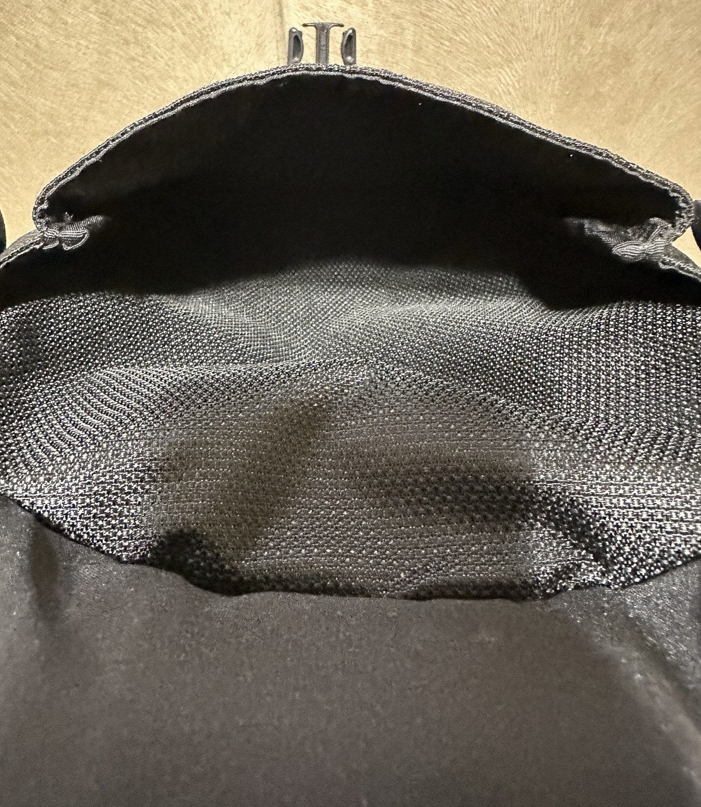 TUMI T2 Ballistic Nylon Men’s Shoulder Bag Small Black