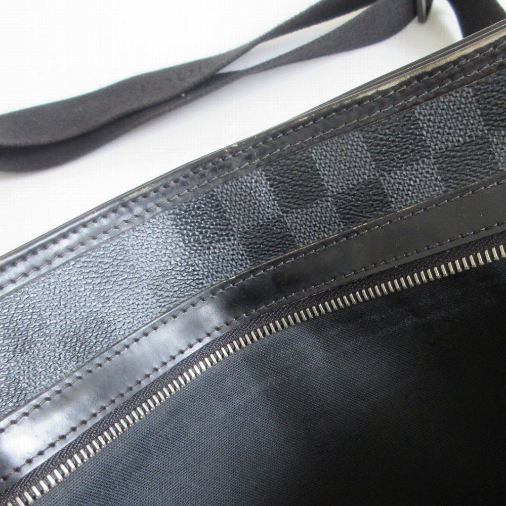 LOUIS VUITTON Thomas Damier Graphite Shoulder Bag