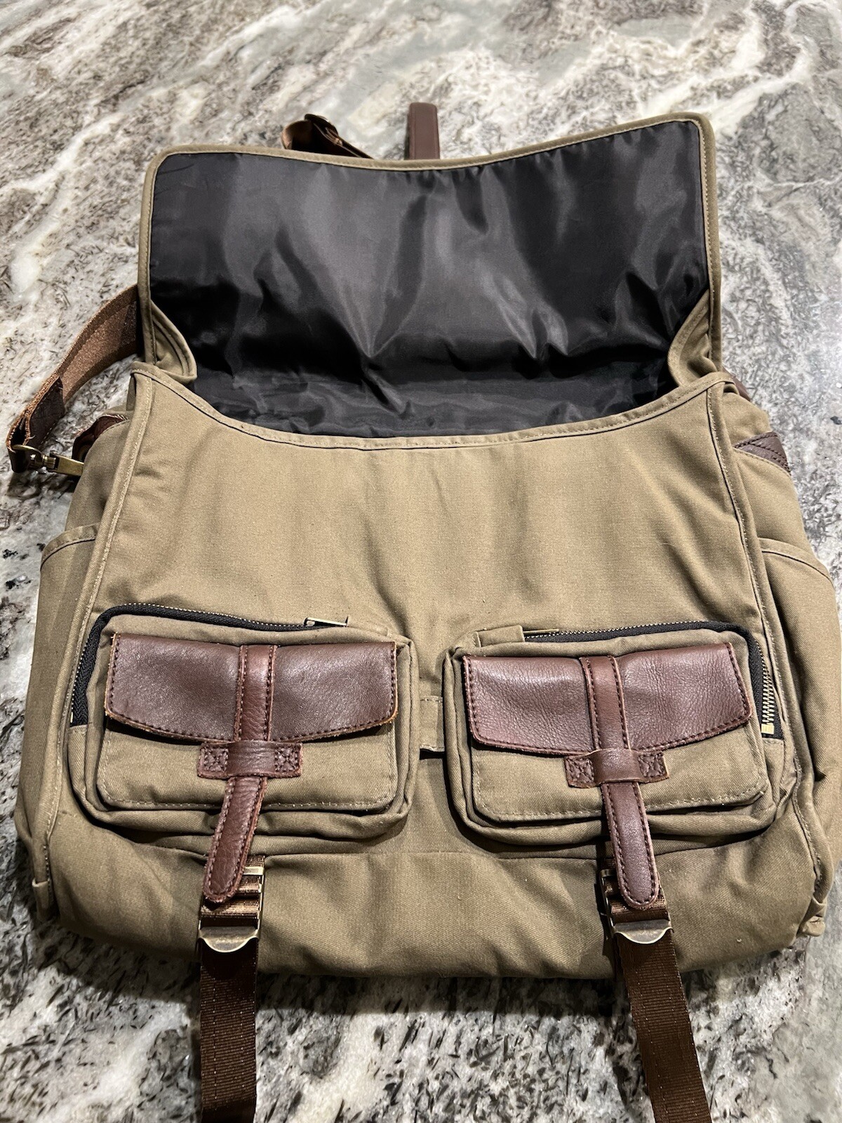 Jansport Skip Yowell Pleasanton Messenger Bag – Leather/Canvas – RARE