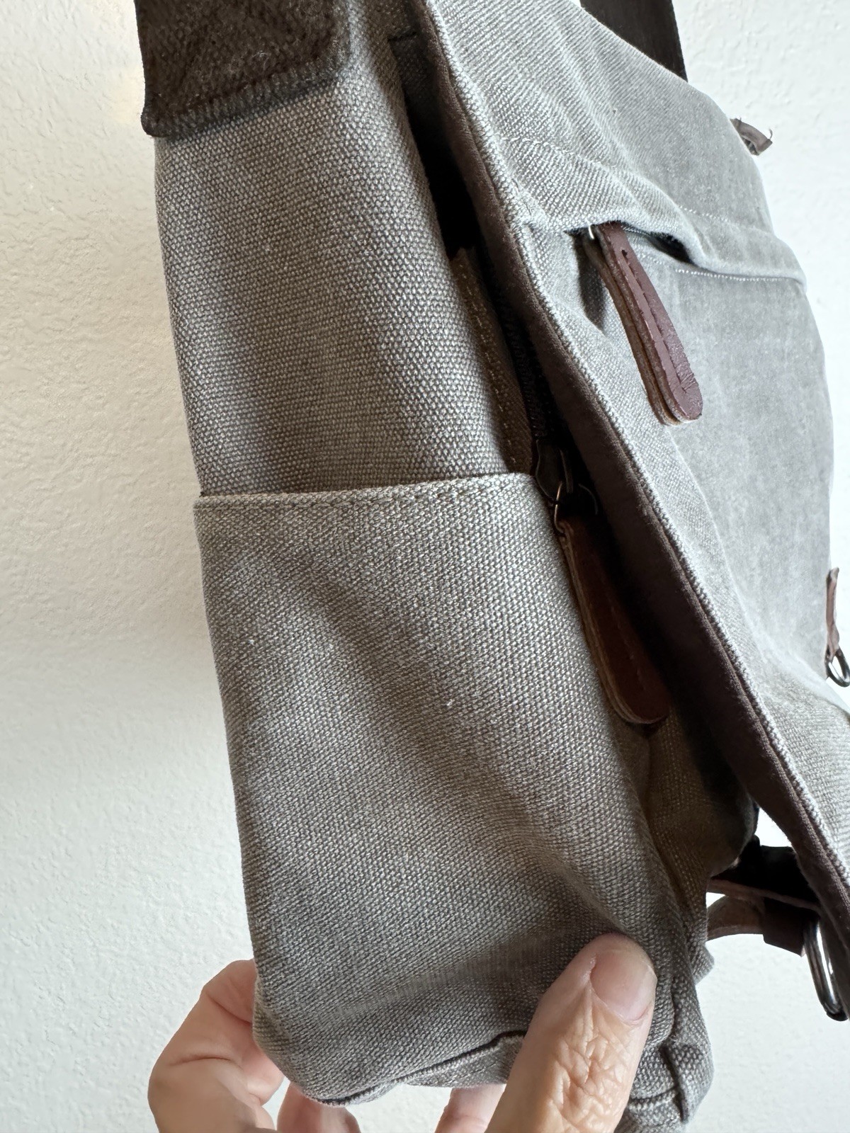 Vintage Sturdy Brown Heavy Canvas & Leather Messenger Bag-No Brand