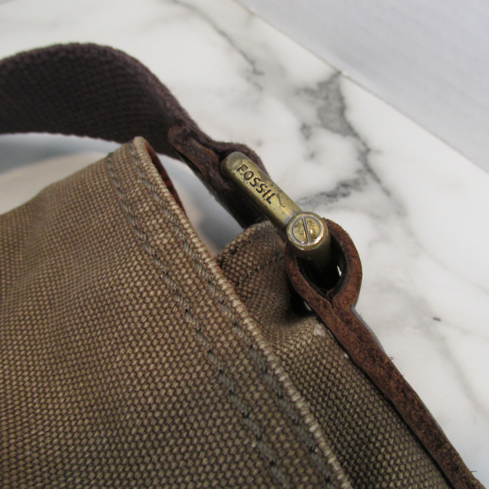 Fossil Estate Messenger Bag Olive Green Canvas Brown Leather Trim Crossbody