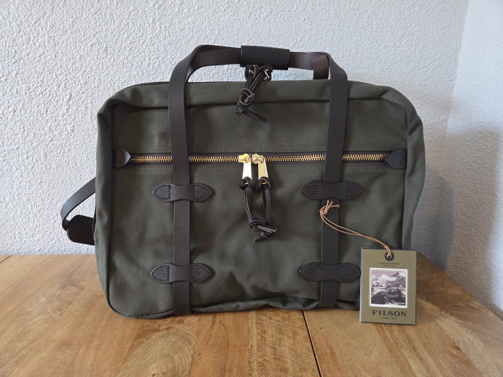 Filson Small Rugged Twill Pullman Suitcase | NWT | Otter Green | Made in USA