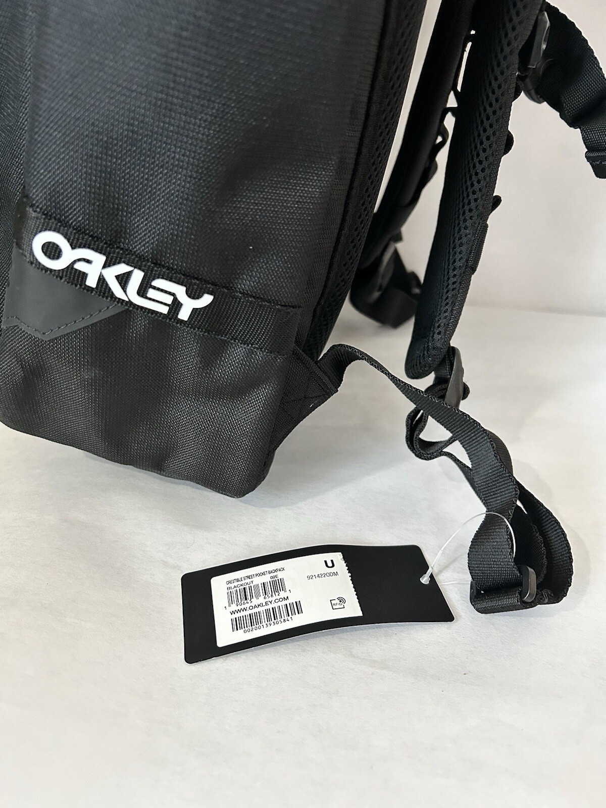 NWT Oakley Creative Street Pocket Backpack Monogrammed With I-ready Black
