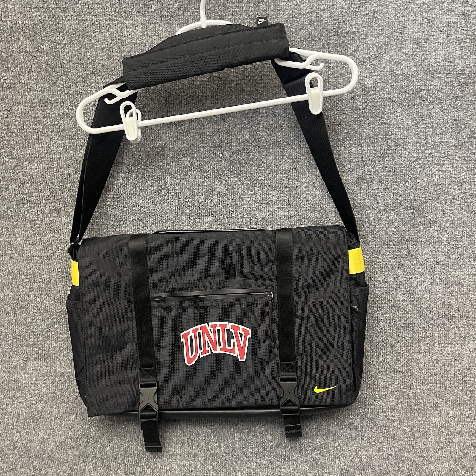 UNLV Nike Eugene Premium Executive Elite Messenger Laptop Shoulder Bag Black
