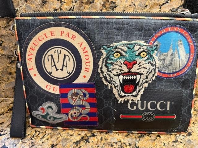 GUCCI Clutch Bag 496346 GG Supreme Leather Black Tiger Patches Men Women Used