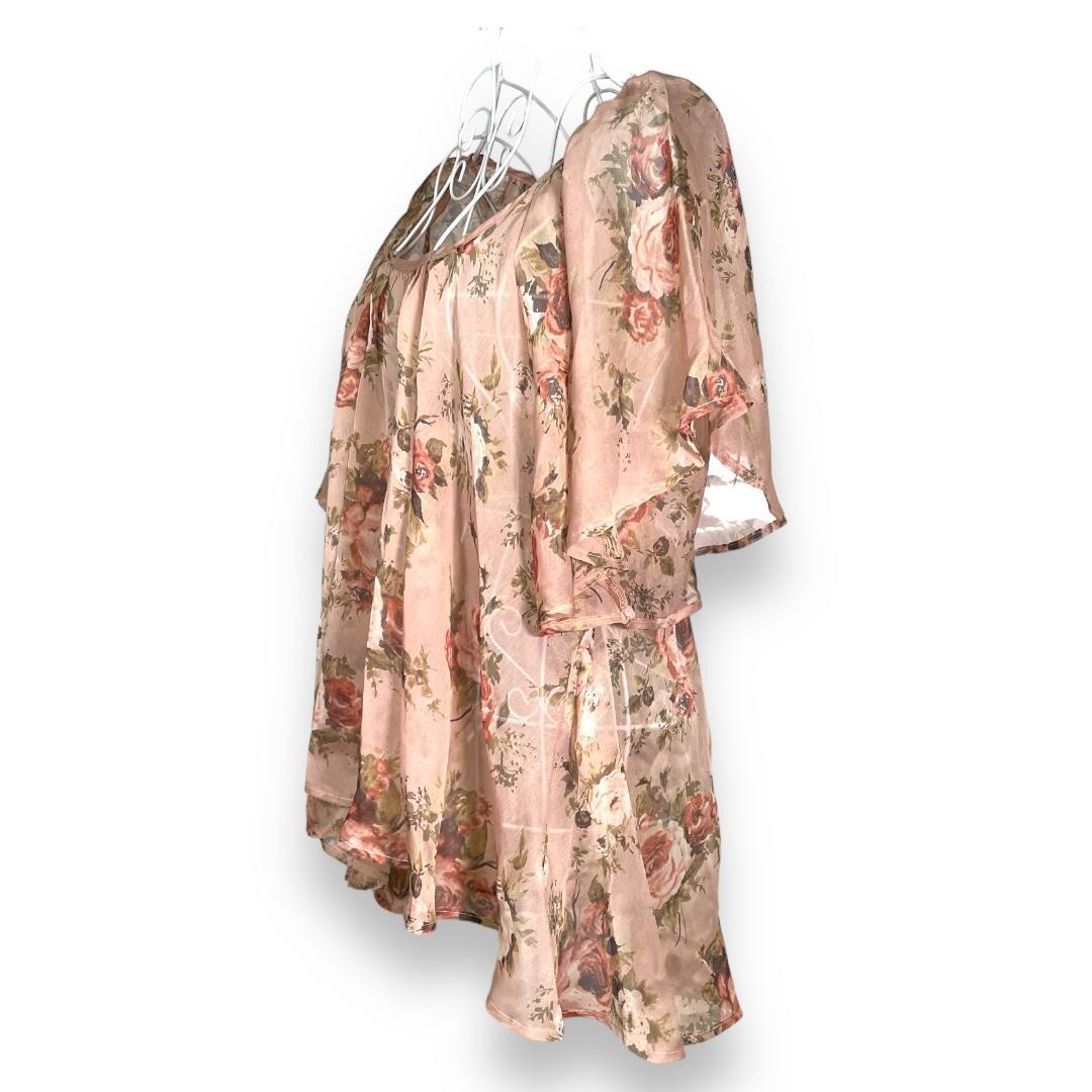 [Good condition with tag] LIZ LISA Flare sleeves Back lace Floral pattern