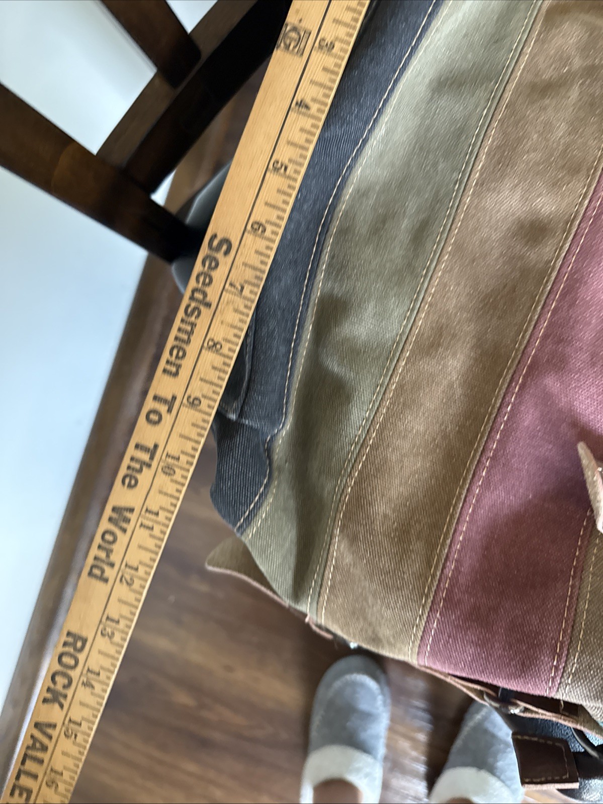 Canvas Natural Material Retro Messenger Tablet Travel Bag Manjianghong Unisex