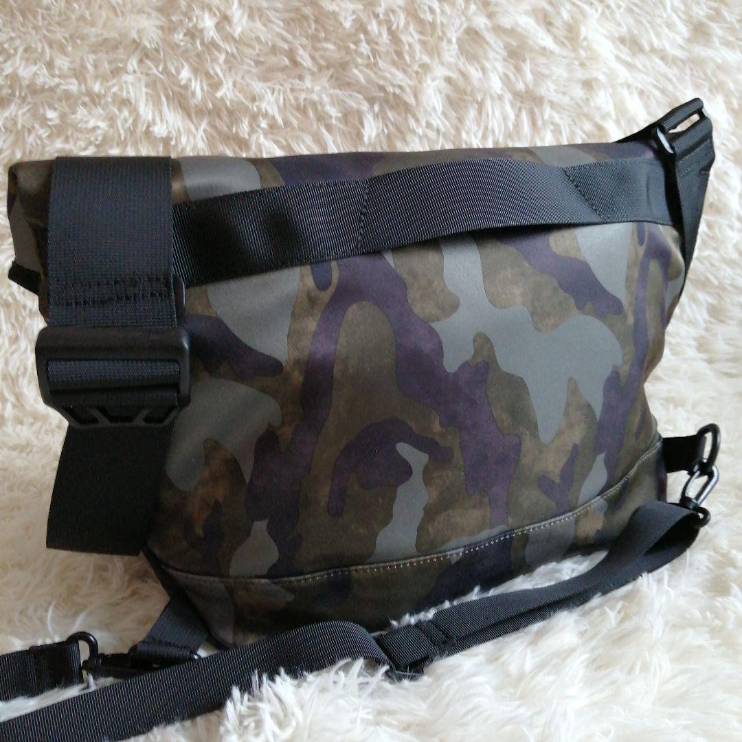 Diesel Men Class Messenger Bag Shoulder Camouflage 42x15x28cm Almost unused ITA