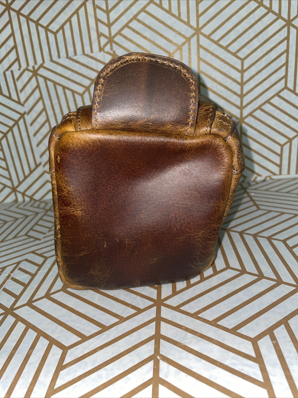 KomalC Oil Tanned Scuff Buffalo Leather Touletry Dopp Kit Brown