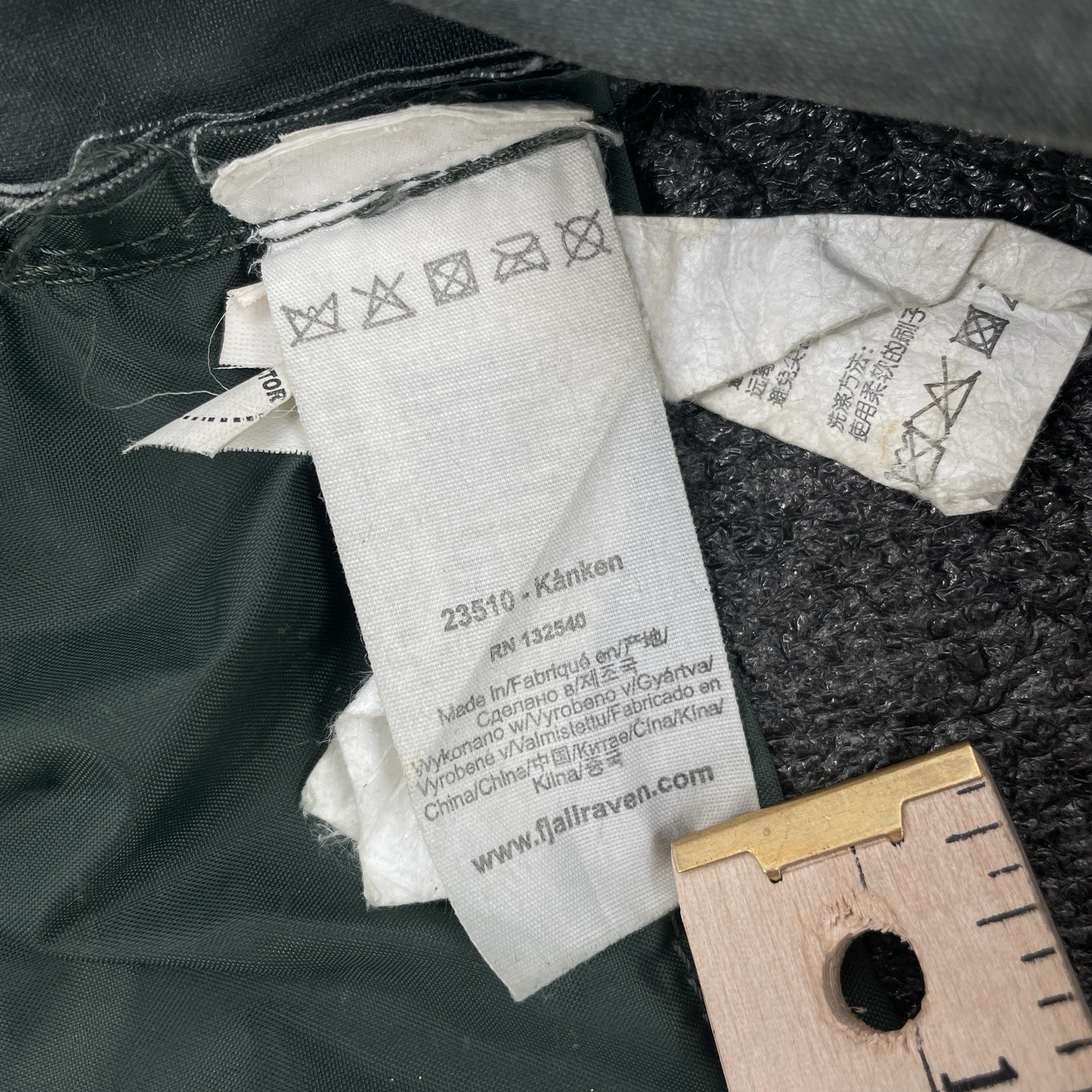 Fjallraven 23510 Kanken Backpack in Army Green With Foam Seat Pad – Outdoors