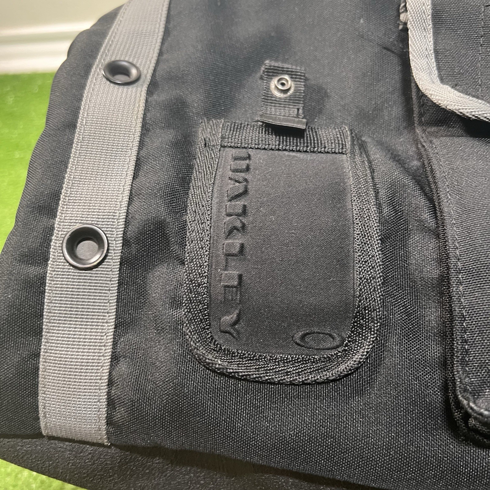 Vintage Oakley Software Tactical Duffle Bag Black Mechanism TFG Field Gear range