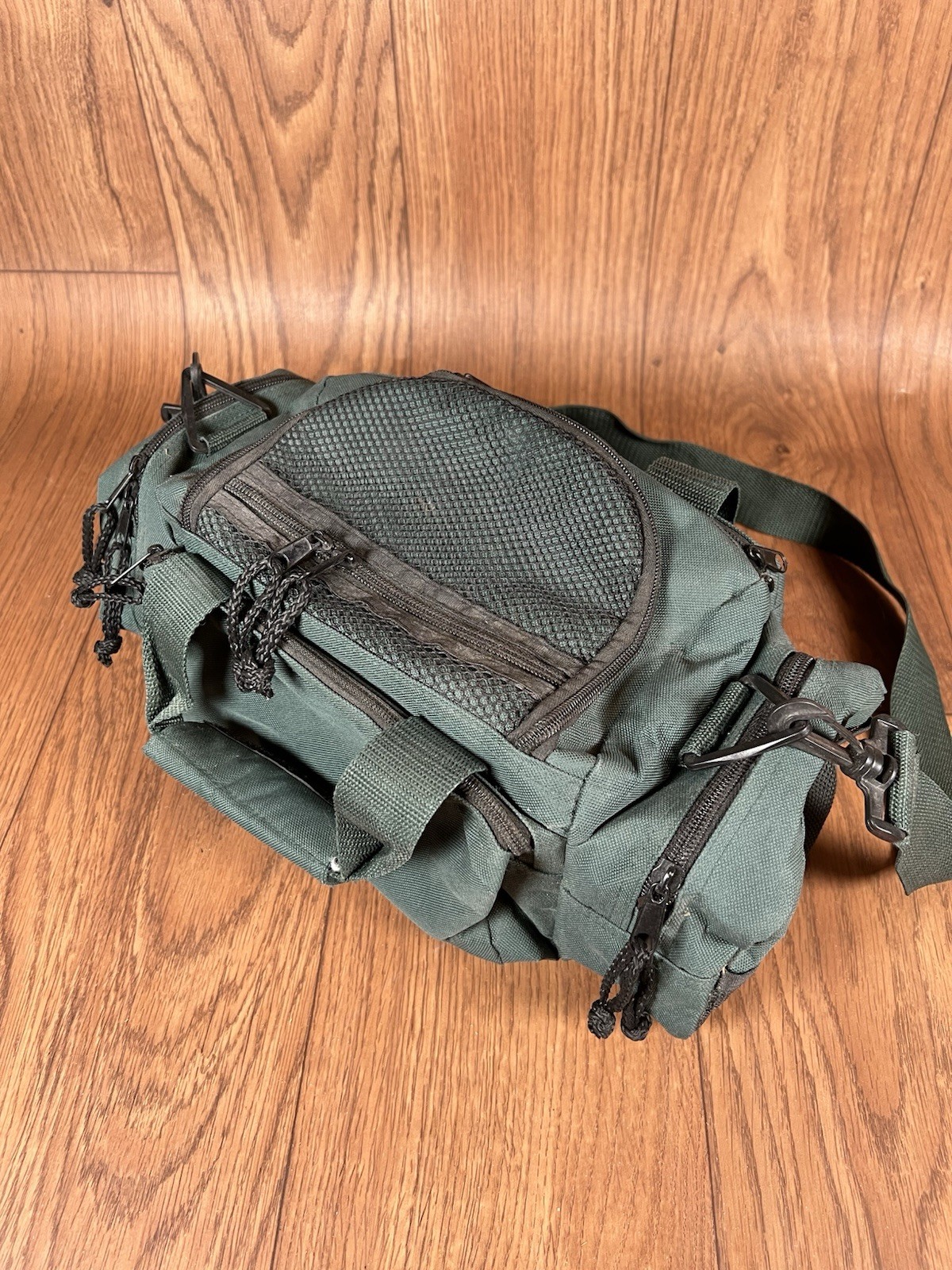 Cabela’s Outdoor Gear Green Utility Duffle Bag Travel Fishing Camping Small Tote