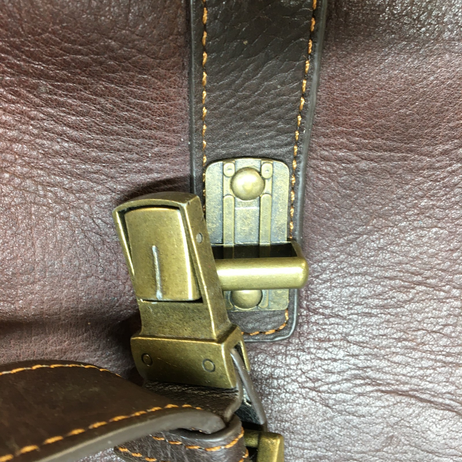 Samsonite Colombian Leather Flap Over Laptop Briefcase Dark Brown Premium 18″