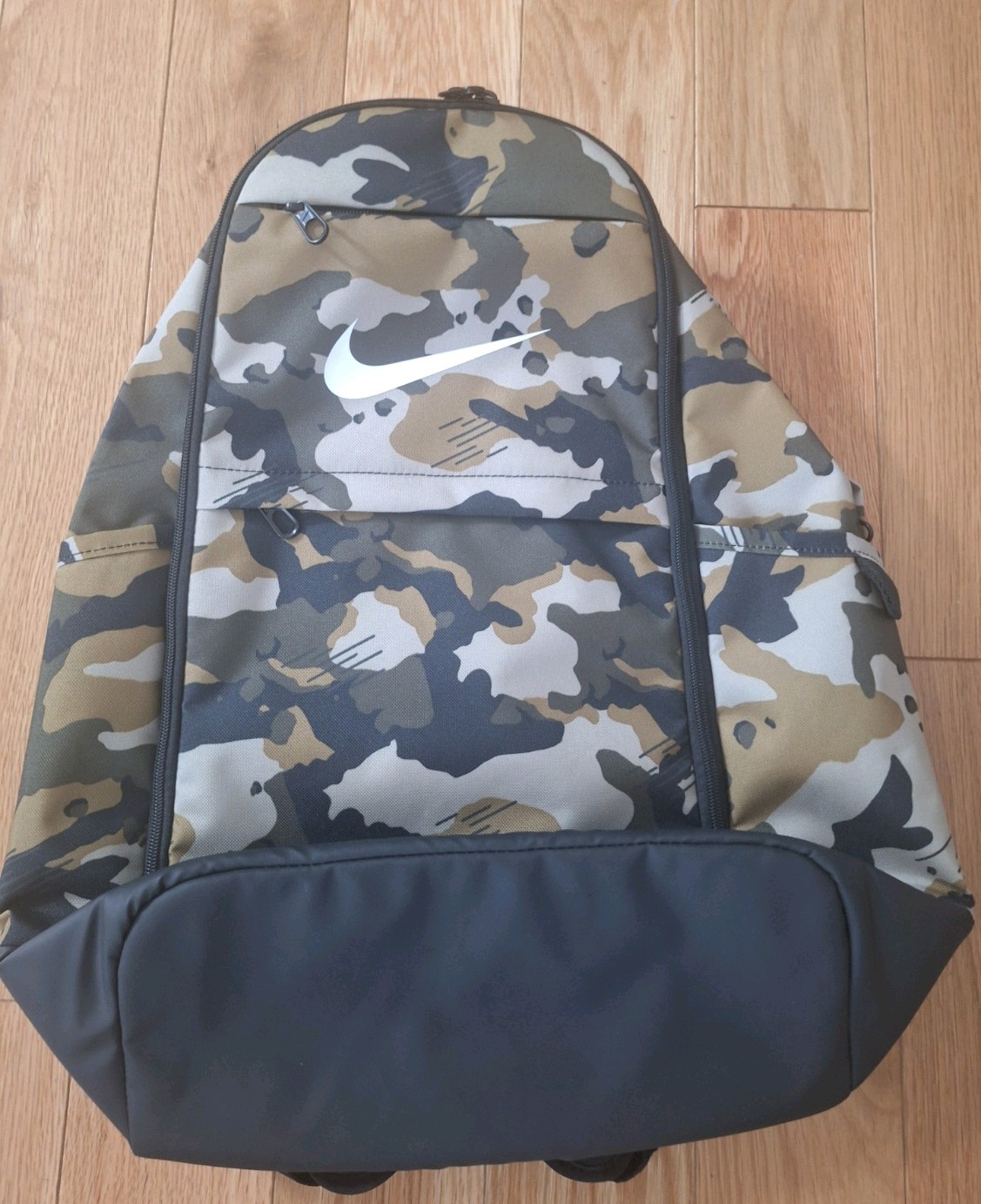 Nike Camo Green Backpack Bookbag Bag Adjustable Straps