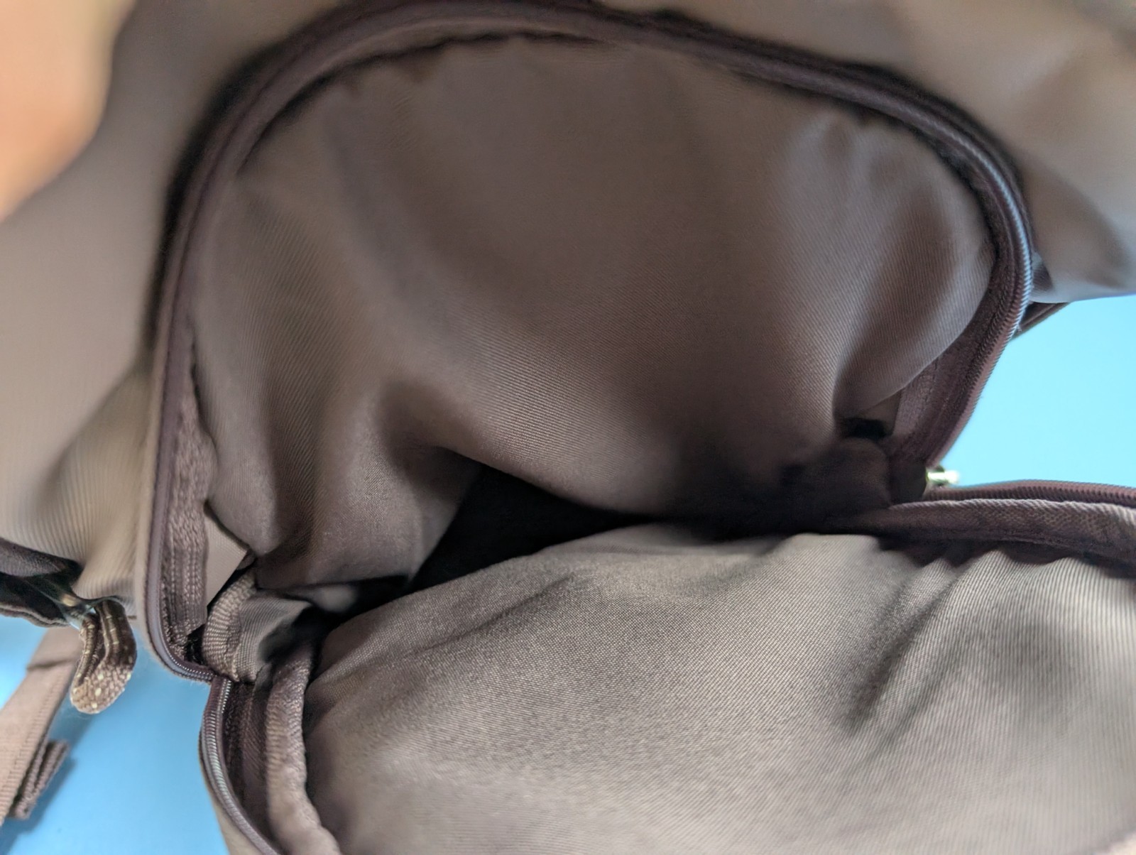 Nike Essentials Sling Bag (9796) Cross Body Messanger Bag Backpack Gray