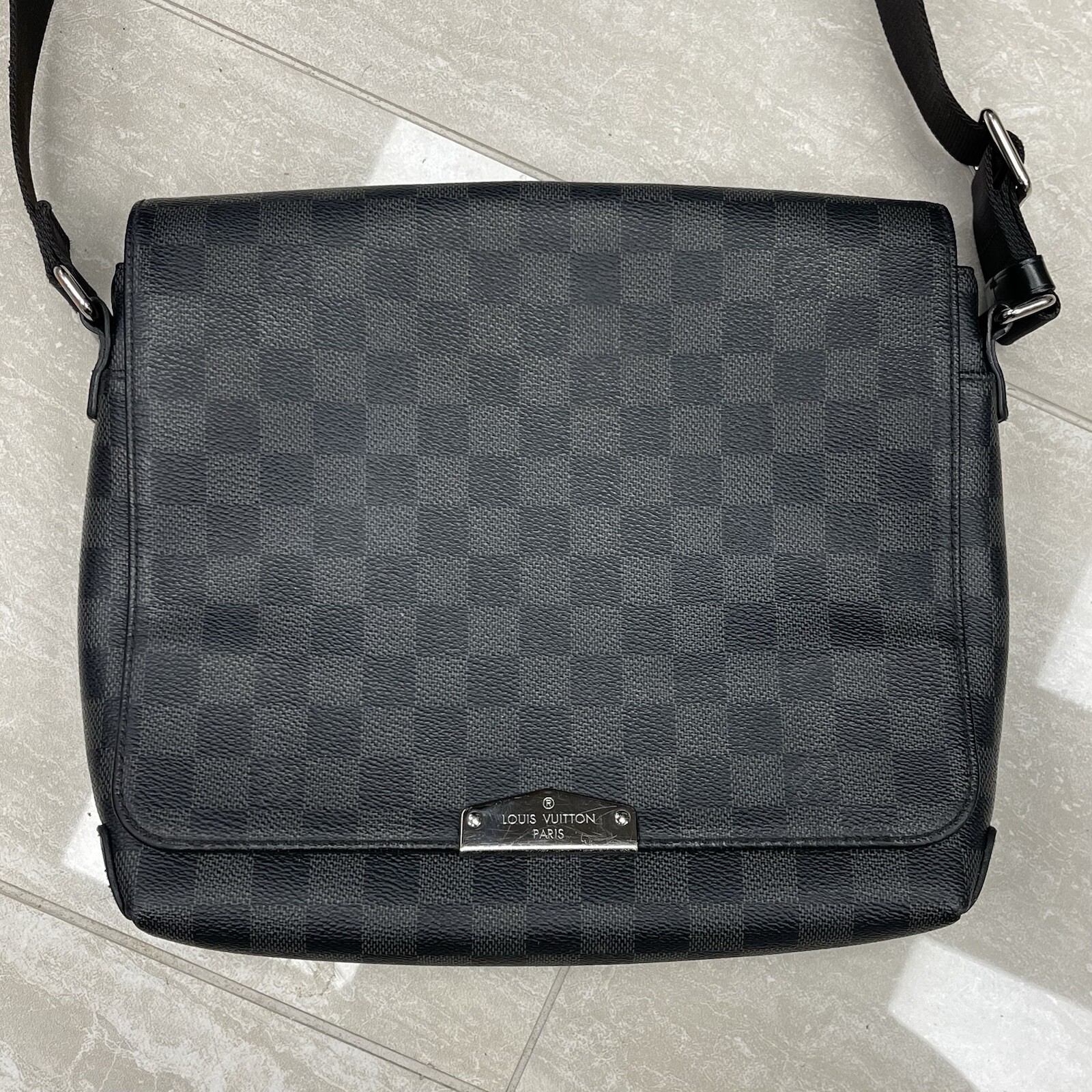 Louis Vuitton Damier Graphite Canvas District PM Messenger Bag Black