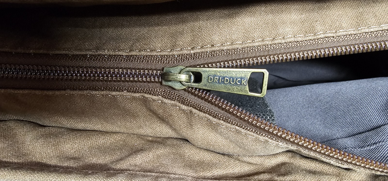 Dri-Duck Messenger Canvas Bag Laptop Heavy Duty Hunting