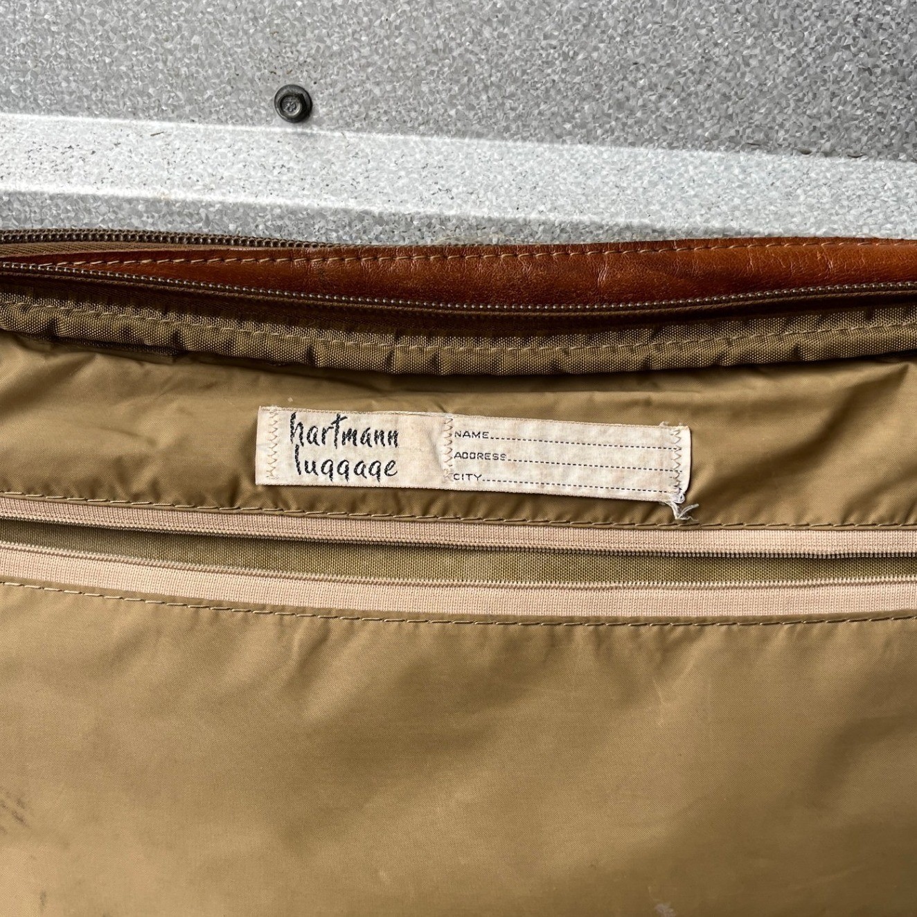 VTG Hartmann Leather Weekender Cow Hide Leather Triple Zip Briefcase Travel Bag