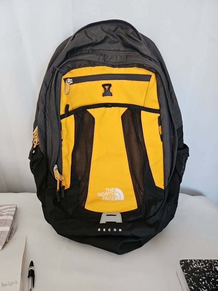 North Face Recon Backpack Laptop Bag Padded Hiking Outdoors Flexvent