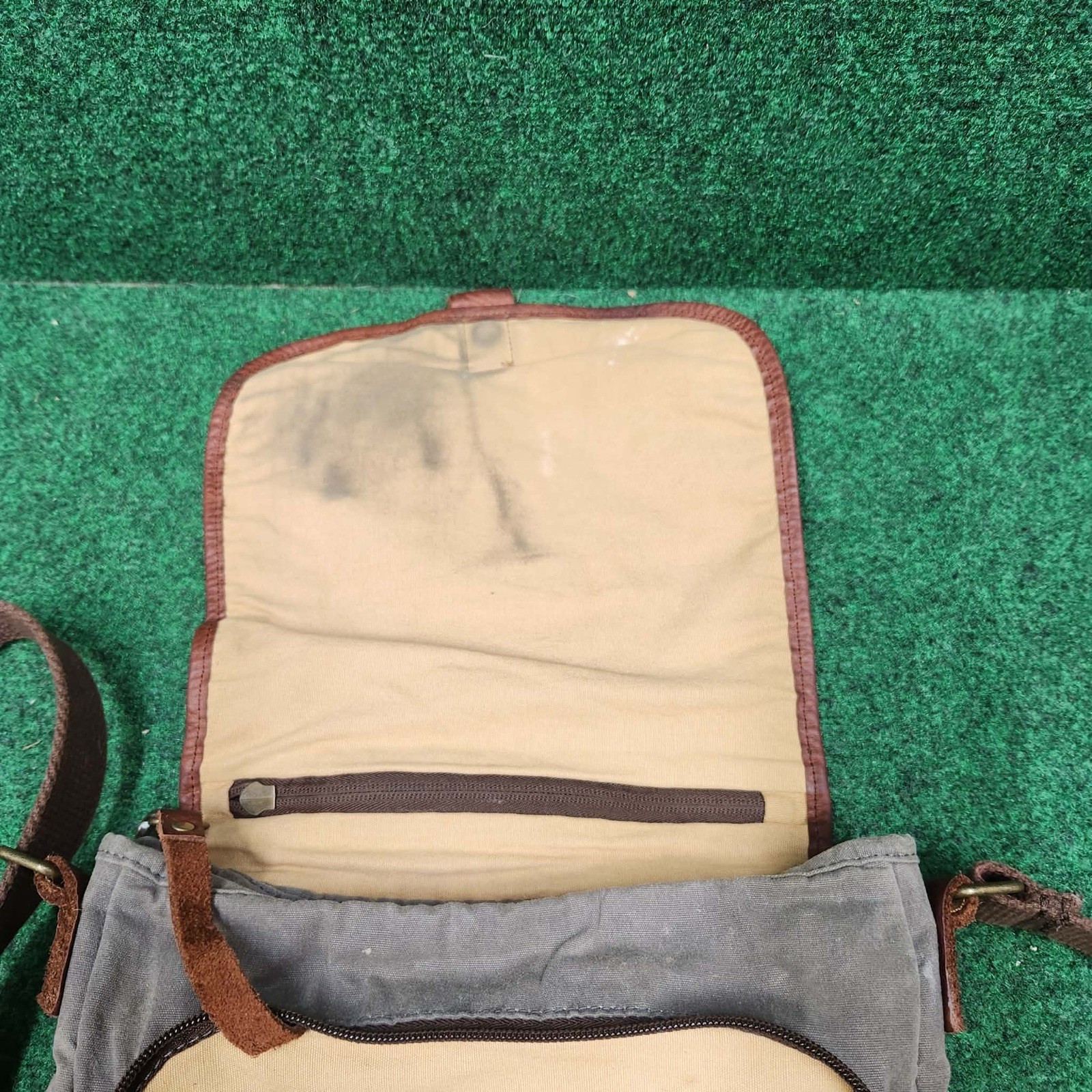 DULUTH TRADING Co Messenger bag Brown weathered Canvas Leather Trim Satchel