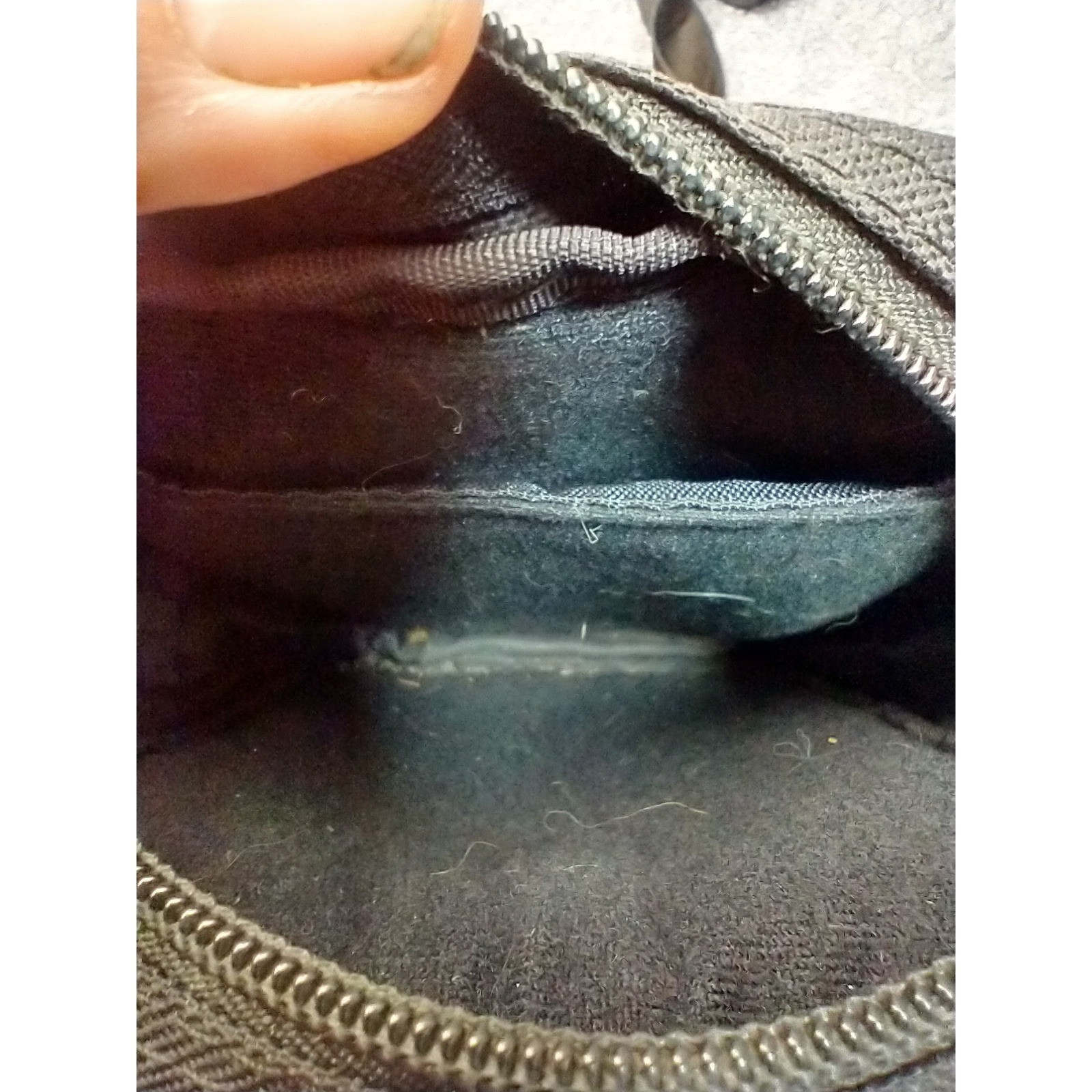 Duluth Trading Co Black Ballistic Nylon Crossbody Utility Bag Travel Pouch Mens