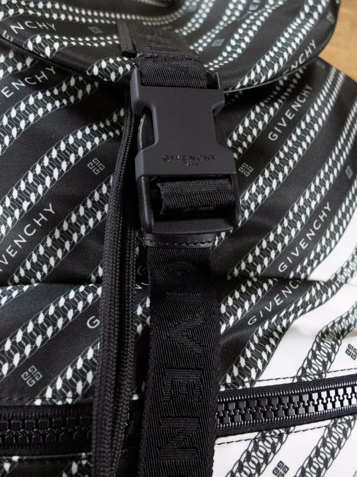 (NO CUSTOMS TAX) GIVENCHY black & white Light 3 nylon striped logo backpack NWT