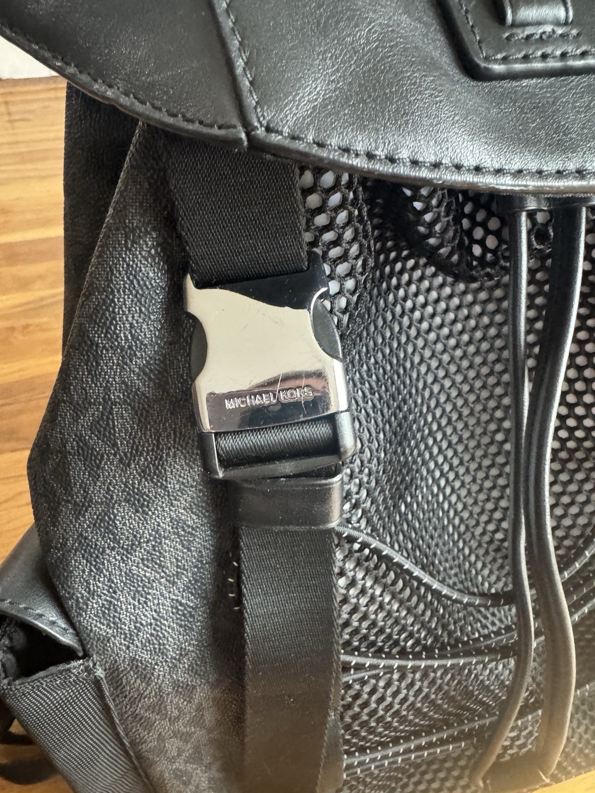 Michael Kors Black Sport Men’s Backpack Drawstring Pockets Adjustable Strap