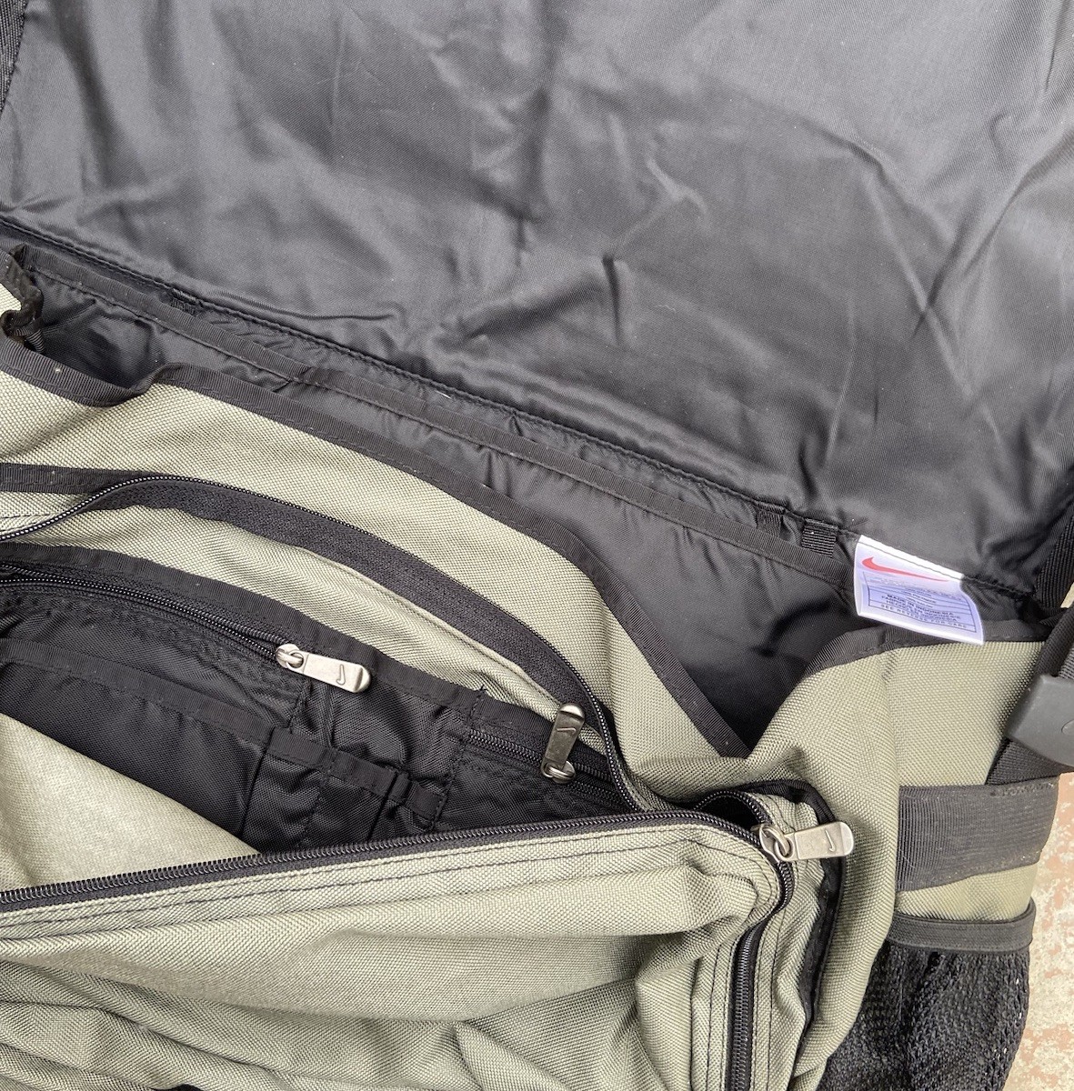 Vtg 90s Nike Messenger Bag Shoulder Backpack Multi Pocket Leather Laptop Carrier