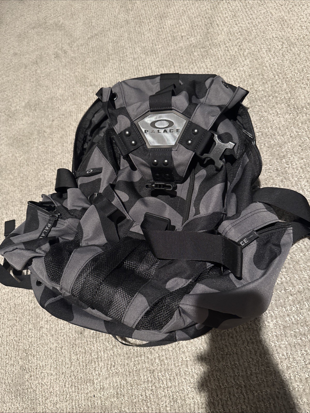 Palace x Oakley Icon Backpack Night Clouds, Black/ Steel Gray, FW24, Brand New