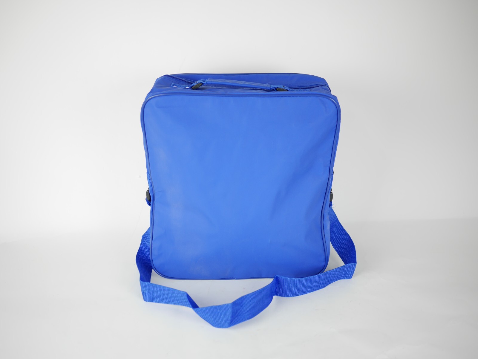 Vtg TRAFALGAR Blue & rainbow nylon Messenger Travel Bag Overnight 13.5″x12.5″