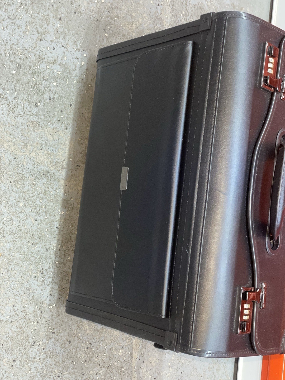 Alpine Swiss Roller Laptop Briefcase Leather Wheeled Upright Black New NOS
