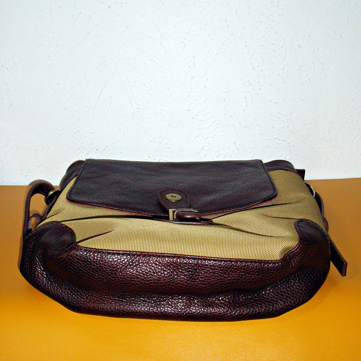 【NEW】AMERILEATHER BROWN TWO-TONE UNISEX BACKPACK (#1520-2) – CASUAL DAYPACKS