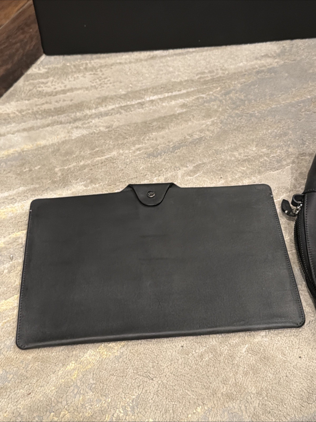 Anson Calder Black Leather Men’s Travel/ Briefcase , Laptop Bag excellent Cond.
