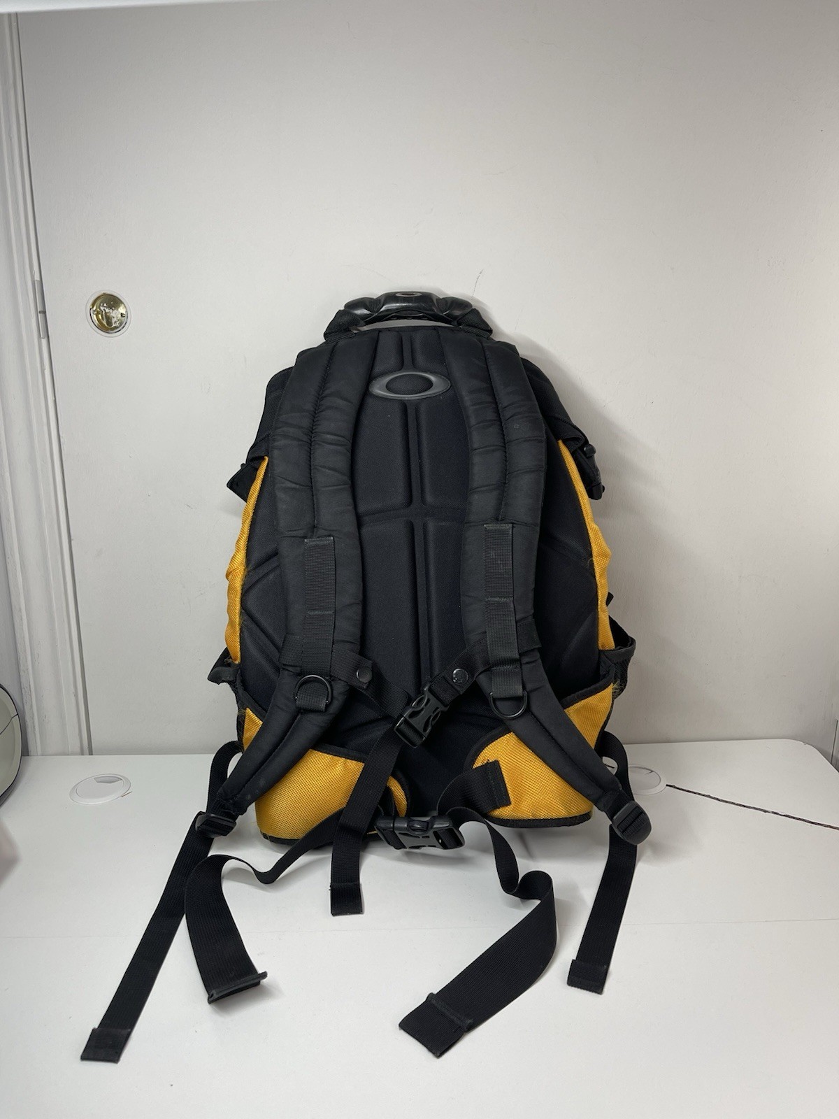 Rare Vintage Black Yellow Oakley Software Backpack Gorpcore Military