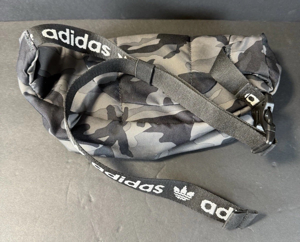 Adidas Originals Unisex National Night Gray/Camo Adjustable Fanny Pack Bag Waist