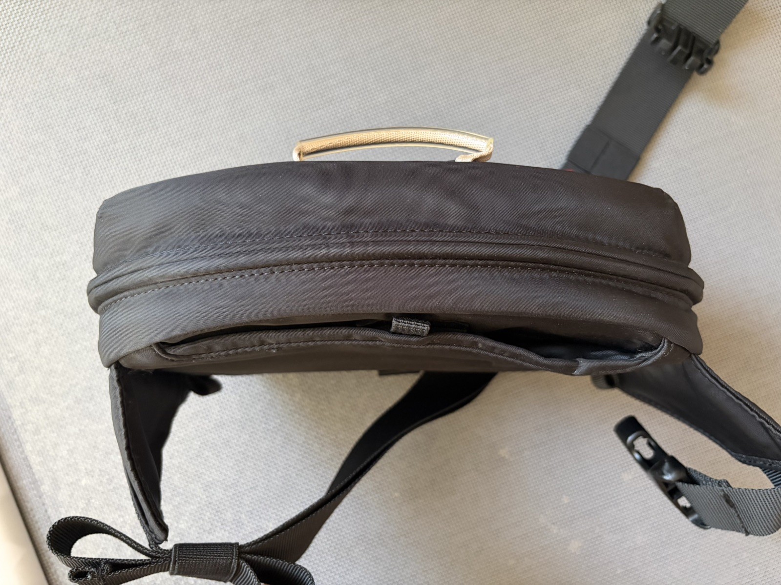 Grab Bag Gear Gunslinger Conceal Carry EDC Bag + NeoMag Universal Holster Mount