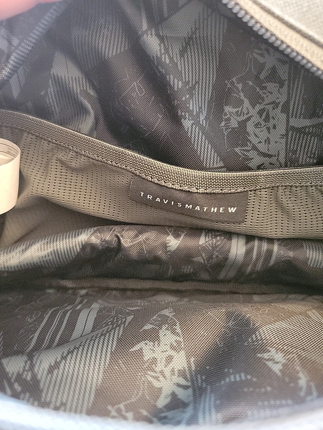 Travis Mathew Dopp Kit Travel Pouch Bag New Dark Olive